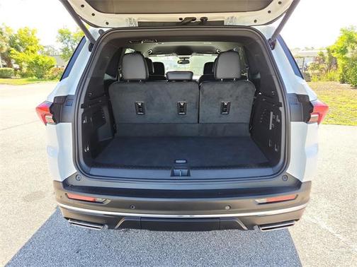 2025 Buick Enclave Preferred FWD