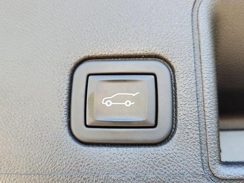 Volcanic Red Tintcoat 2023 GMC Terrain SLT