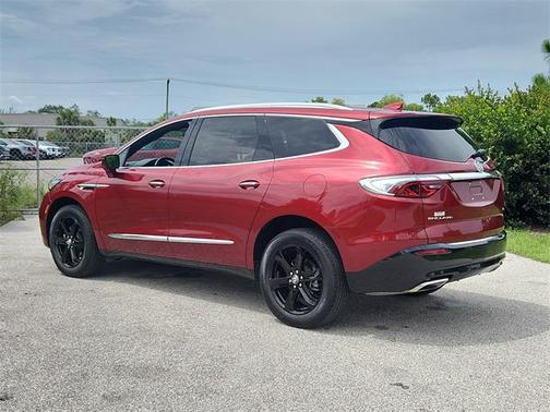 2023 Buick Enclave Essence FWD
