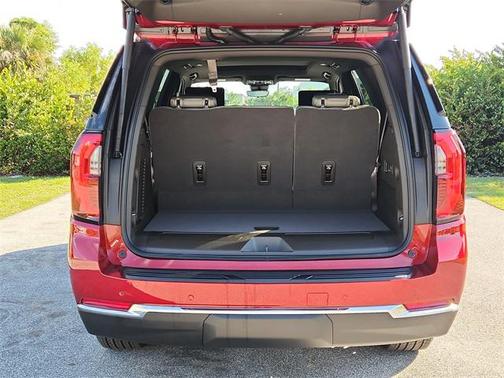 2026 GMC Yukon 4WD Elevation