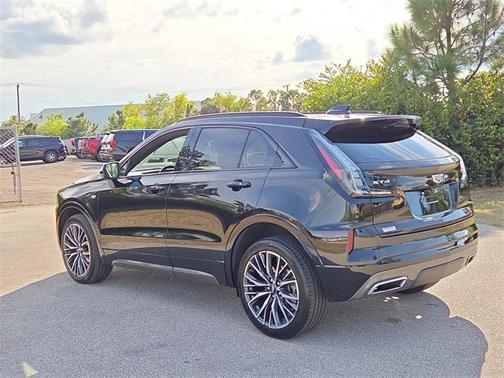2024 Cadillac XT4 Sport