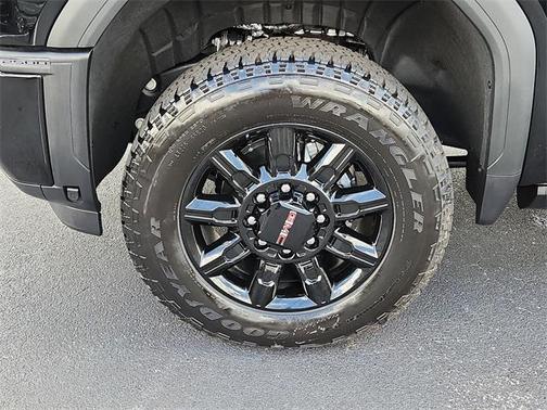 2026 GMC Sierra 2500 AT4