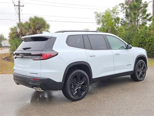 2026 GMC Acadia Elevation FWD