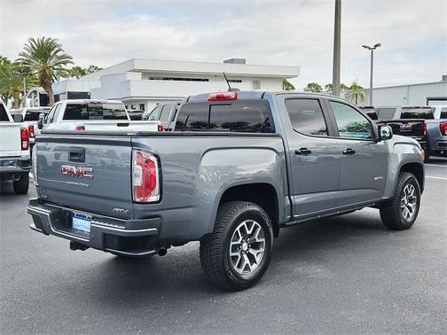 2022 GMC Canyon AT4
