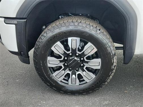 2025 GMC Sierra 2500 Denali