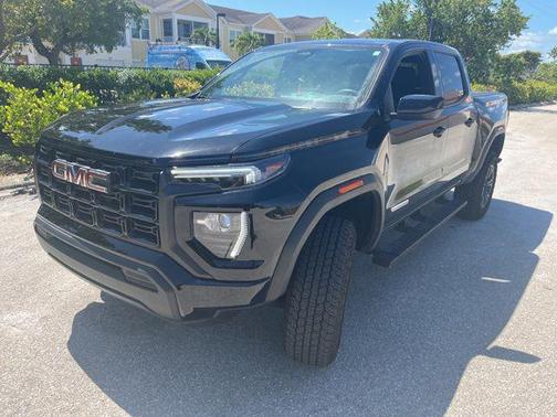 Onyx Black 2024 GMC Canyon Elevation