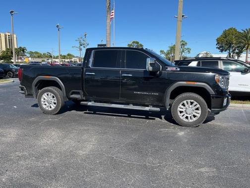 2020 GMC Sierra 2500 Denali