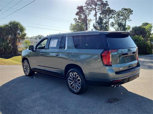 2023 GMC Yukon XL Denali Ultimate