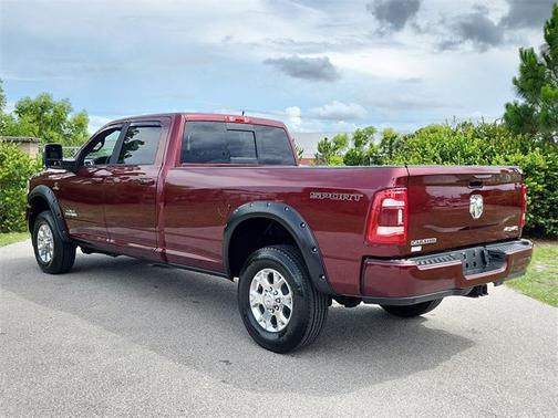 2023 RAM 3500 Laramie Crew Cab 4x4 8' Box
