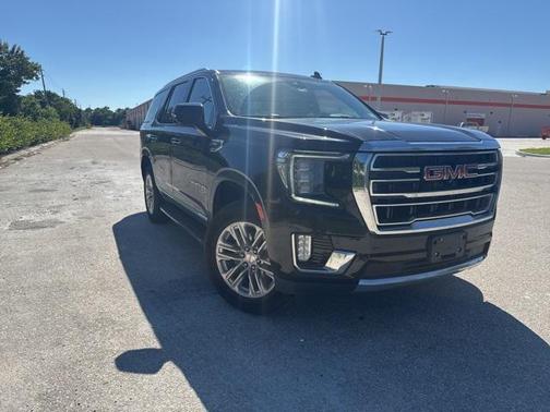 2024 GMC Yukon SLT
