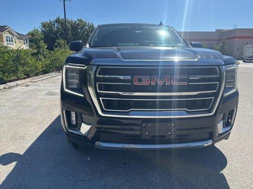 2024 GMC Yukon SLT