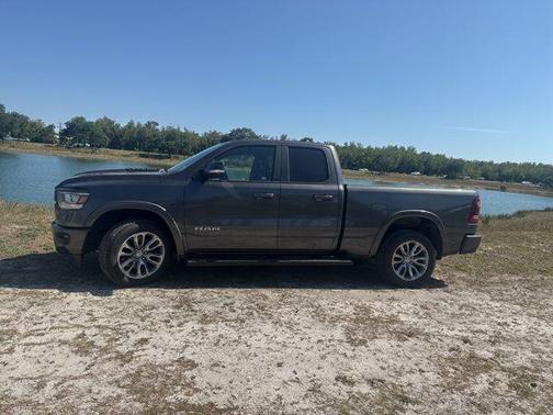 Granite Crystal Metallic Clearcoat 2019 RAM 1500 Laramie