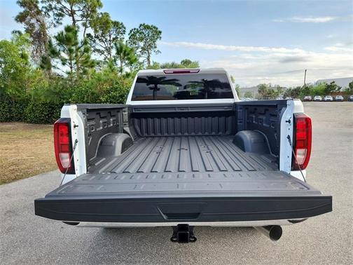 2026 GMC Sierra 2500 Pro