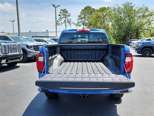 2025 GMC Canyon Elevation