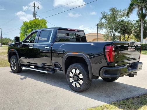 2025 GMC Sierra 2500 Denali