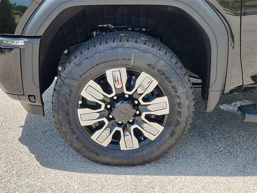 2025 GMC Sierra 2500 Denali