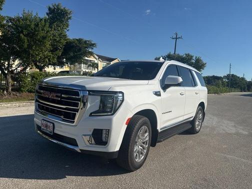 2022 GMC Yukon SLT