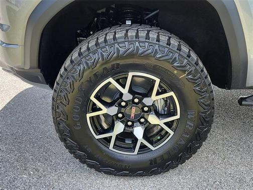 2025 GMC Canyon Base
