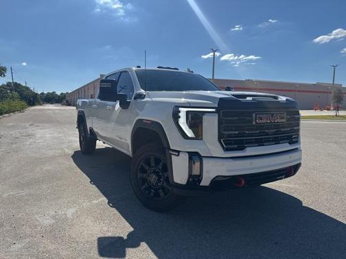 2024 GMC Sierra 2500 AT4