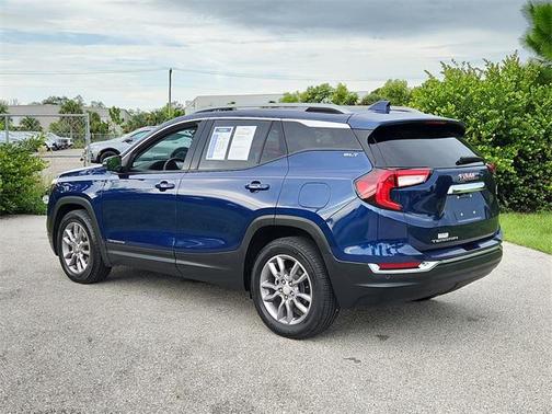 2022 GMC Terrain SLT