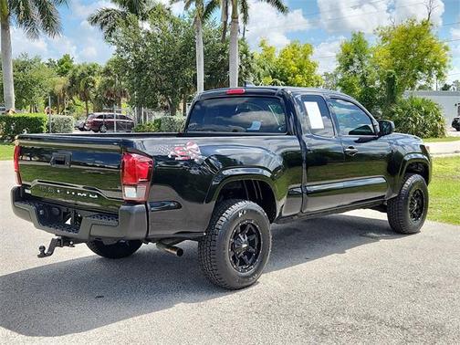 2022 Toyota Tacoma SR5