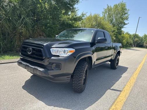 2022 Toyota Tacoma SR5