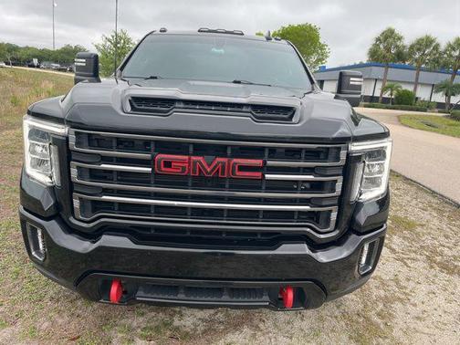 Onyx Black 2023 GMC Sierra 2500 AT4