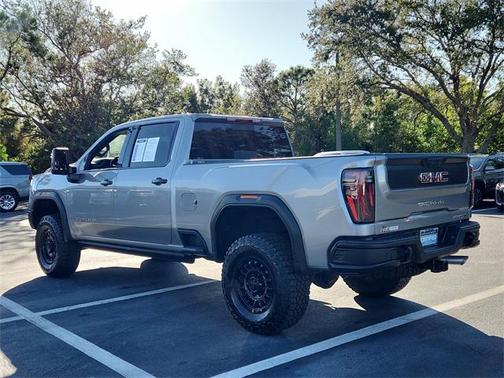 2025 GMC Sierra 2500 AT4