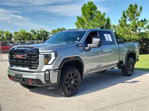 2024 GMC Sierra 2500 AT4