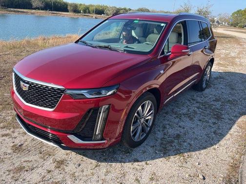 2020 Cadillac XT6 Premium Luxury FWD