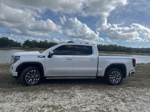 White Frost Tricoat 2025 GMC Sierra 1500 Denali