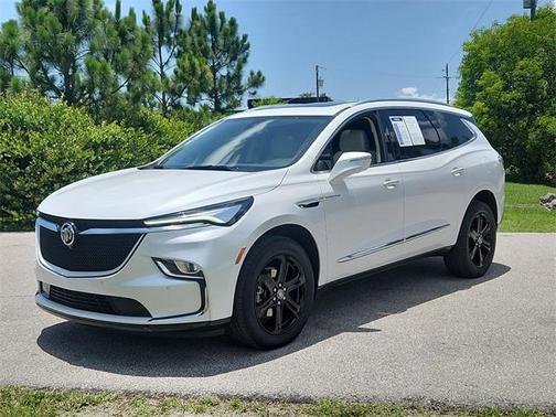 2024 Buick Enclave Essence FWD