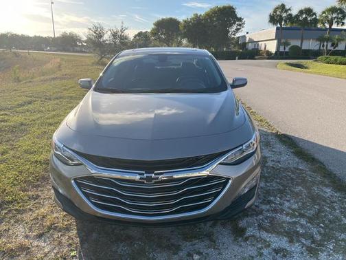 2022 Chevrolet Malibu FWD Premier