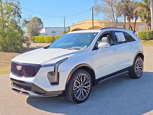 2024 Cadillac XT4 Sport