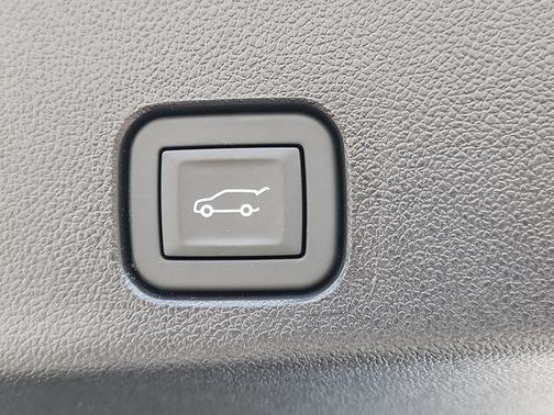 2026 GMC Acadia AT4 AWD