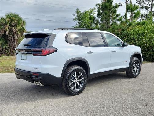 2026 GMC Acadia AT4 AWD