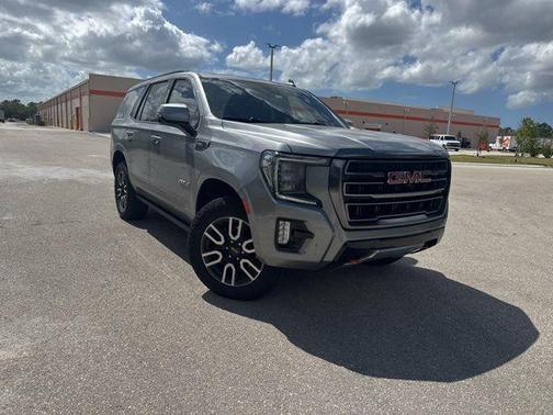 2023 GMC Yukon 4WD AT4