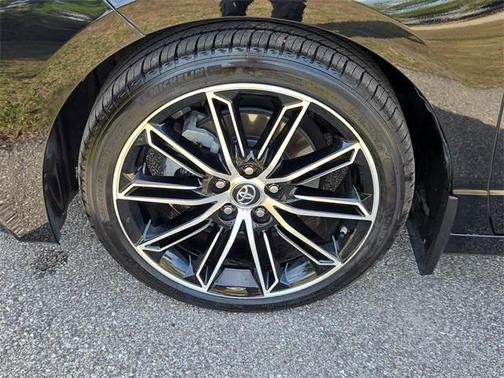 2019 Toyota Avalon XSE