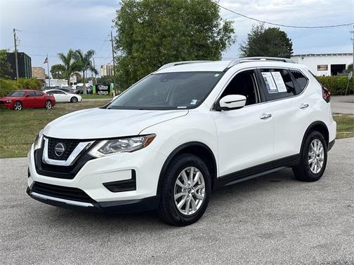 2020 Nissan Rogue SV