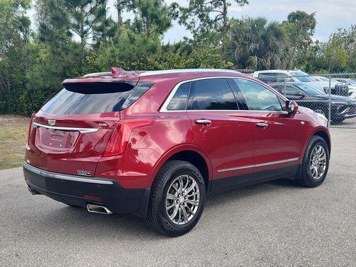 Red Horizon Tintcoat 2019 Cadillac XT5 Luxury