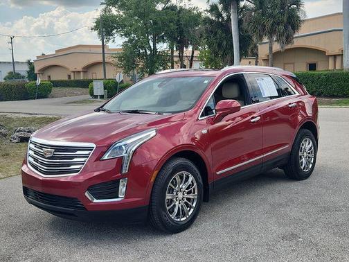 Red Horizon Tintcoat 2019 Cadillac XT5 Luxury