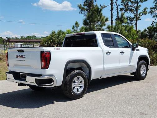2025 GMC Sierra 1500 Pro
