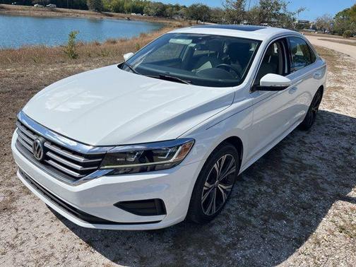 2021 Volkswagen Passat 2.0T SE