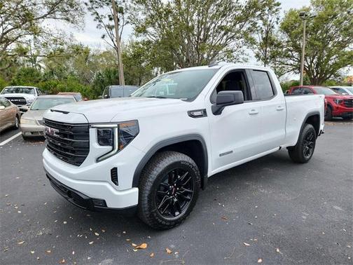 2025 GMC Sierra 1500 Elevation