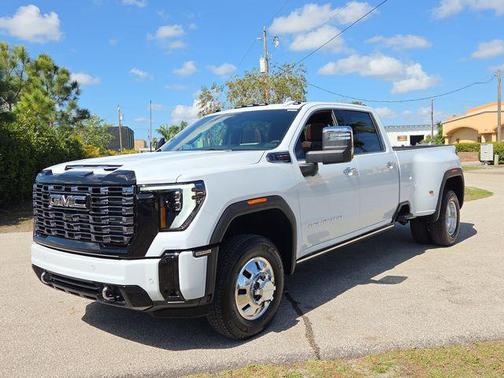 2026 GMC Sierra 3500 Denali