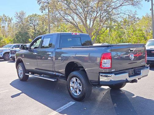 2021 RAM 2500 Tradesman Crew Cab 4x4 6'4' Box