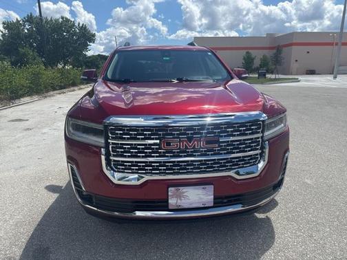 2022 GMC Acadia Denali