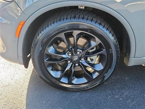2023 Dodge Durango R/T Plus RWD