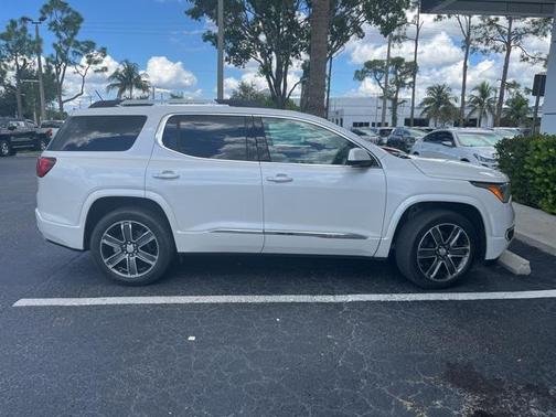2018 GMC Acadia Denali
