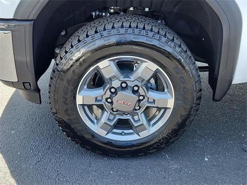 2025 GMC Sierra 2500 SLT